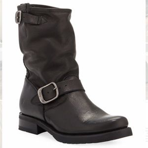 Frye Veronica Shortie Black Leather